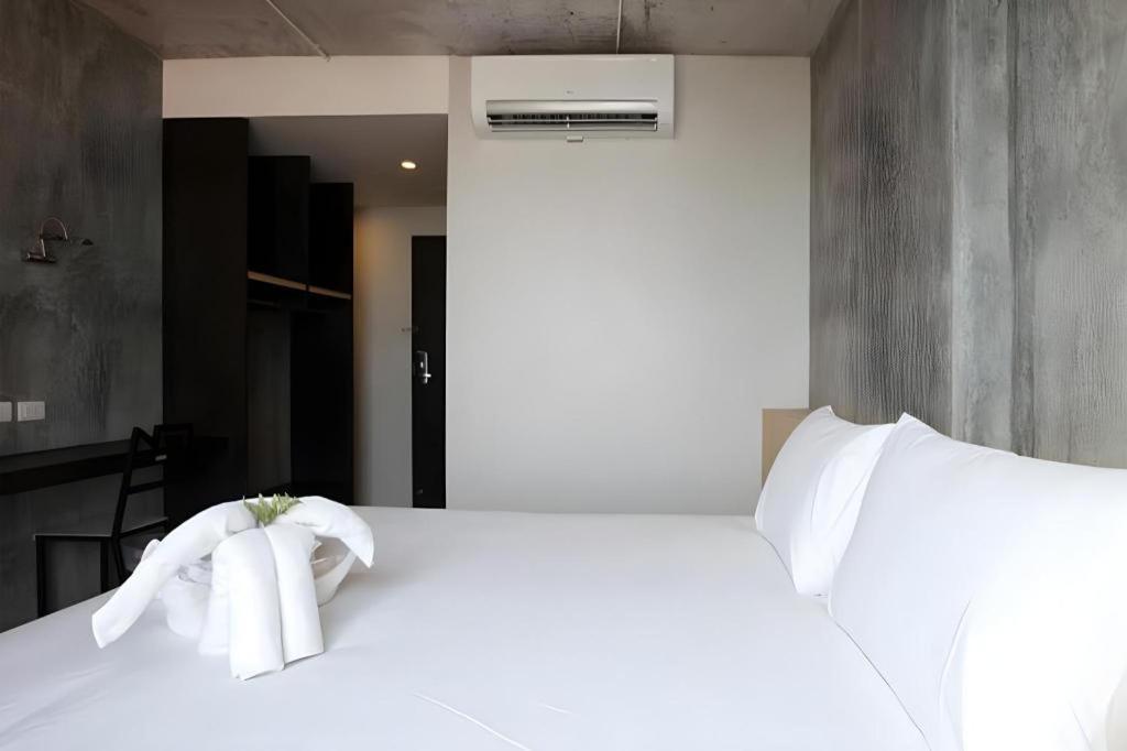 B2 South Pattaya Premier Hotel Esterno foto