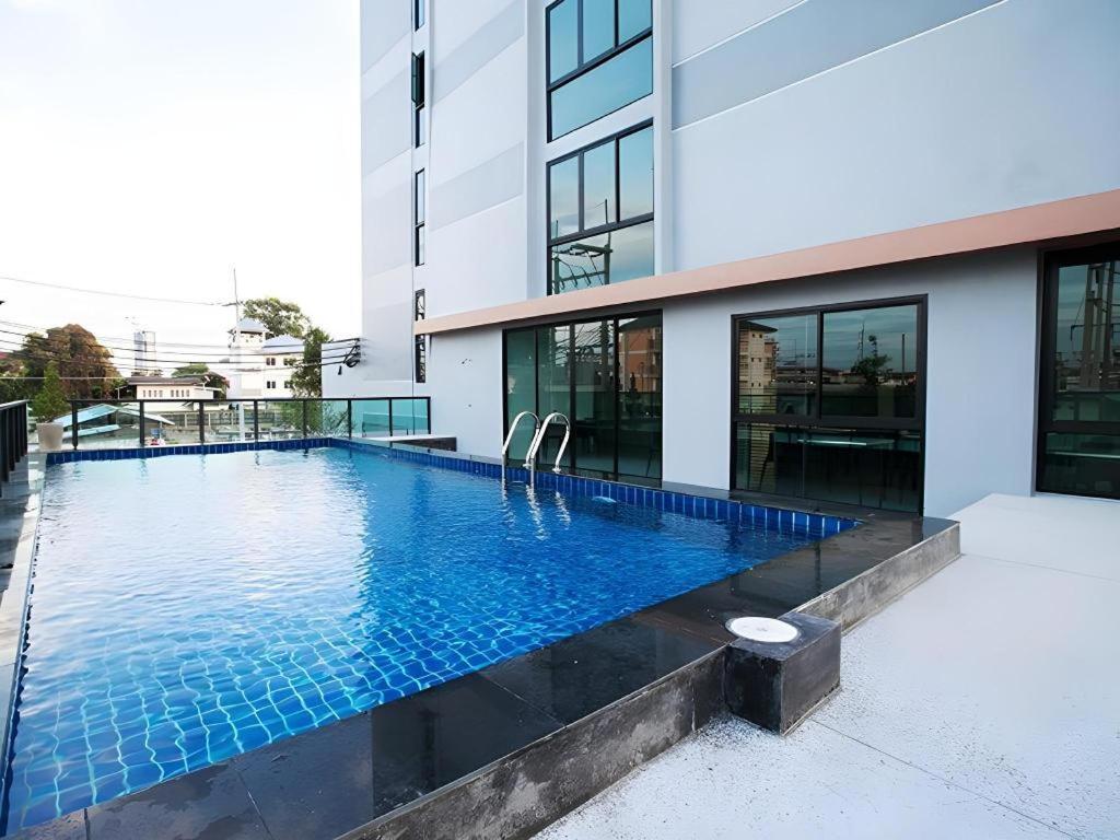 B2 South Pattaya Premier Hotel Esterno foto