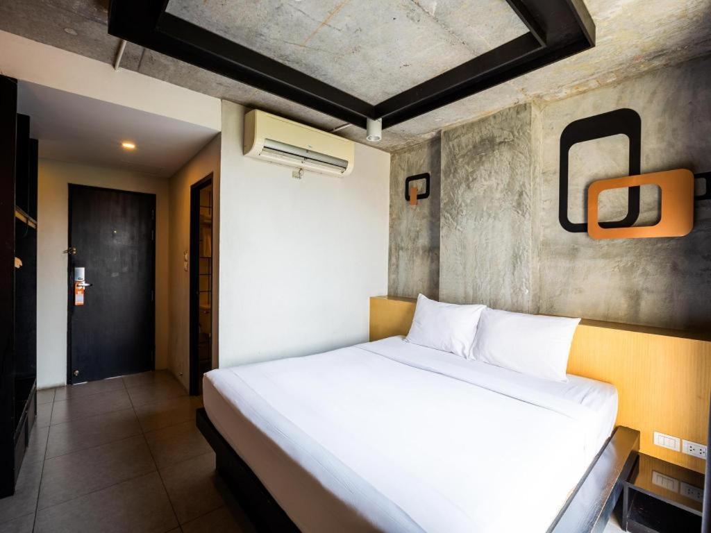 B2 South Pattaya Premier Hotel Esterno foto